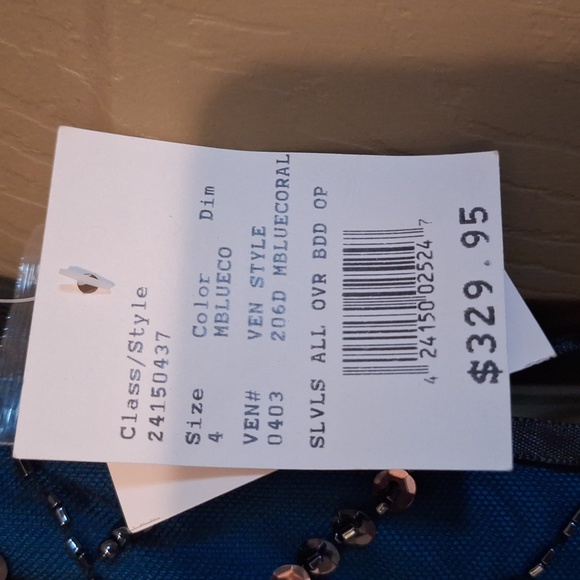 Beautiful David's Bridal Dress size 4 - Picture 4 of 4